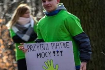 Przybij Piątke MOCY dla Kacpra Waldy