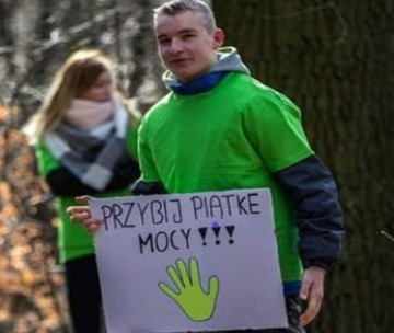 Przybij Piątke MOCY dla Kacpra Waldy