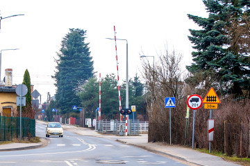 przejazd kolejowy Biskupice DSC_1401