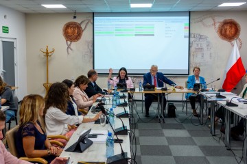 Sesja Absolutoryjna 2024-2498