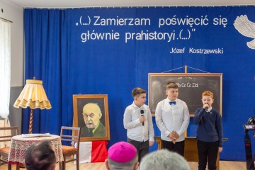 Nadanie sztandaru szkole w Węglewie 25.02.2025-6381