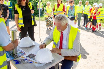 Wmurowanie Akt Erekcyjny Budowa Centrum Rehabilitacji i Edukacji (10)