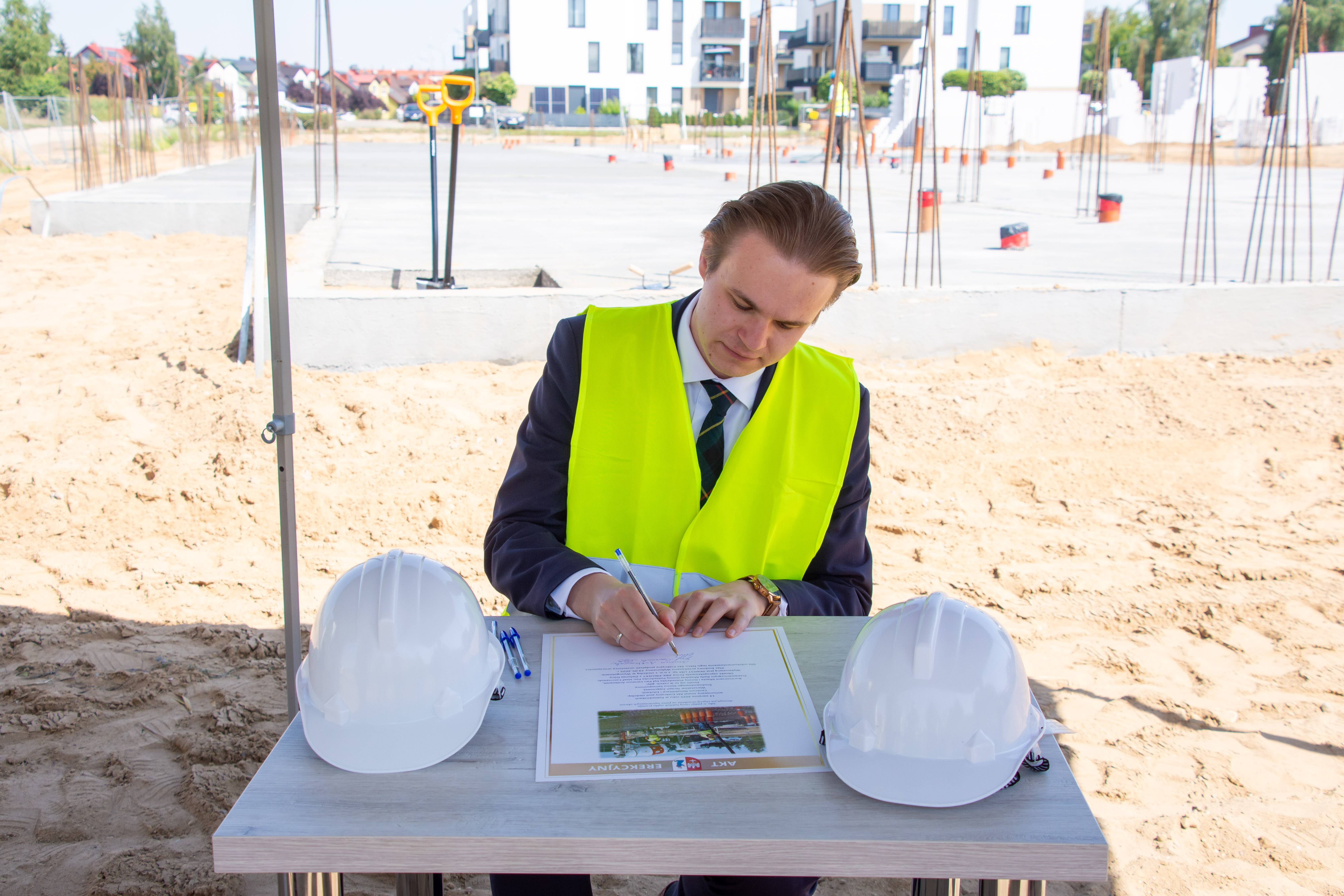 Wmurowanie Akt Erekcyjny Budowa Centrum Rehabilitacji i Edukacji (11)