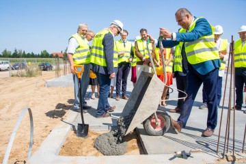 Wmurowanie Akt Erekcyjny Budowa Centrum Rehabilitacji i Edukacji (24)