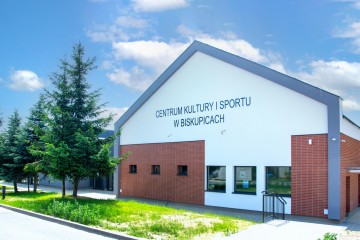 009 CENTRUM KULTURY I SPORTU W BISKUPICACH