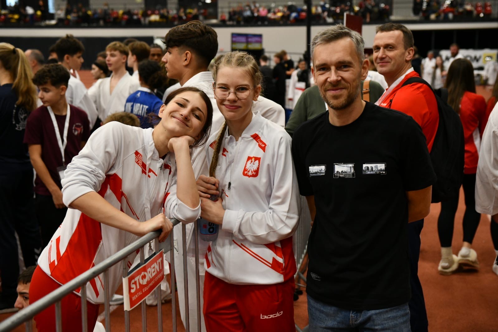 6dc7c1ca-2cff-469b-ab97-f86458cdcd62