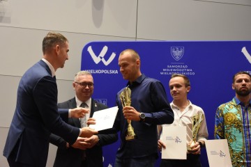 583052279_1467475351839680_51610714136131899_n