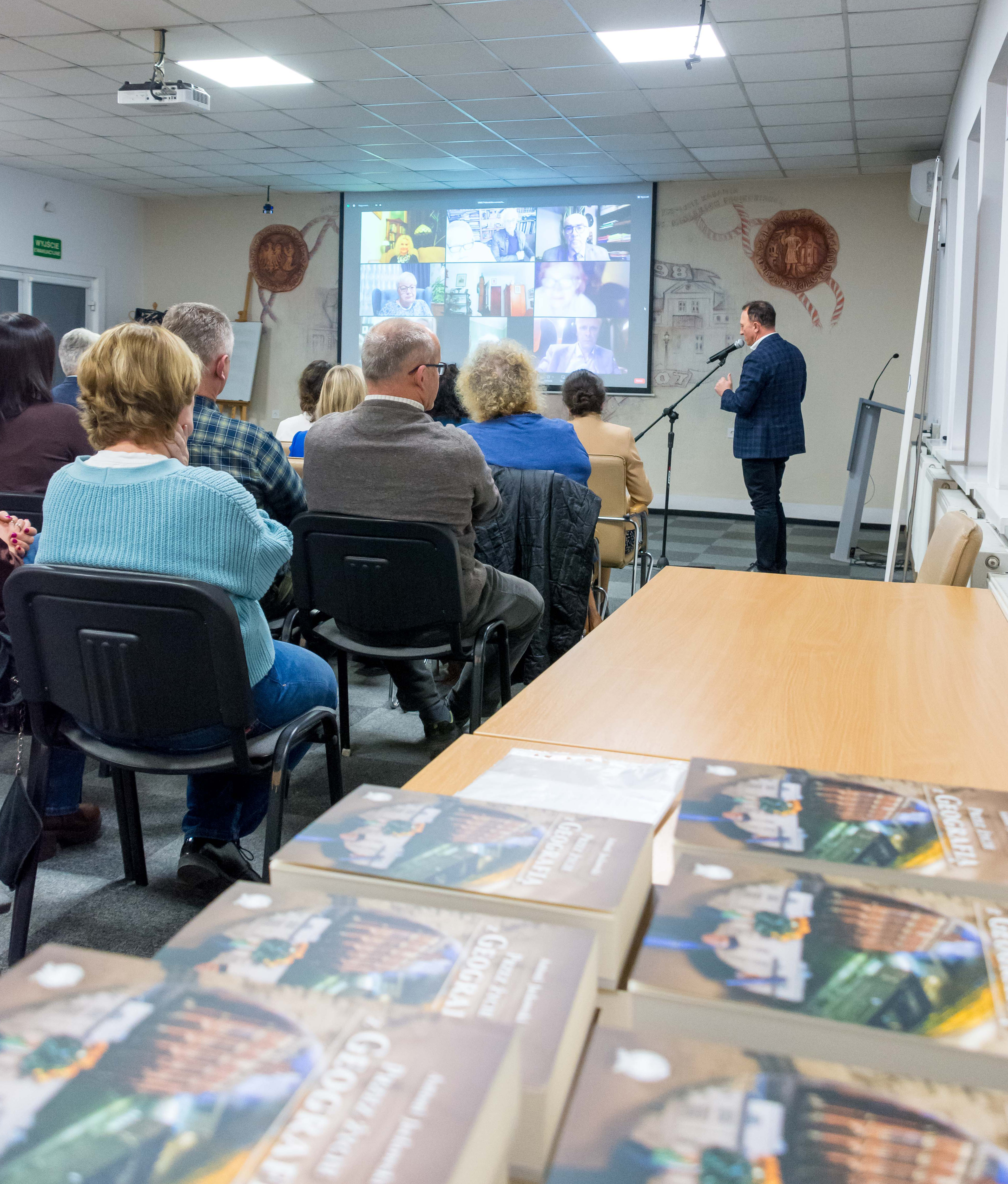 Promocja książki Przez życie z Geografią-8617