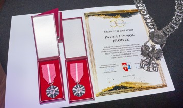 012 Jubilaci 25 i 50 w 2026