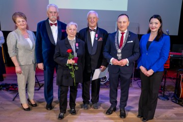 369 Jubilaci 25 i 50 w 2026