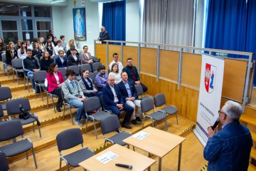 650101181_1568411338412747_3684874650974896800_n