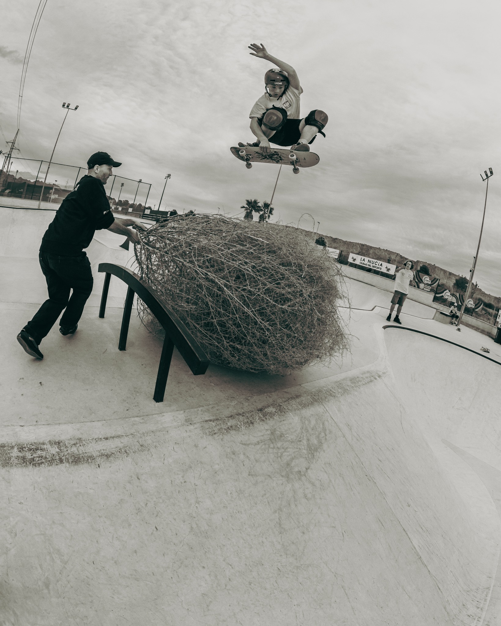 668555255_1593174912603056_335778698470162283_n