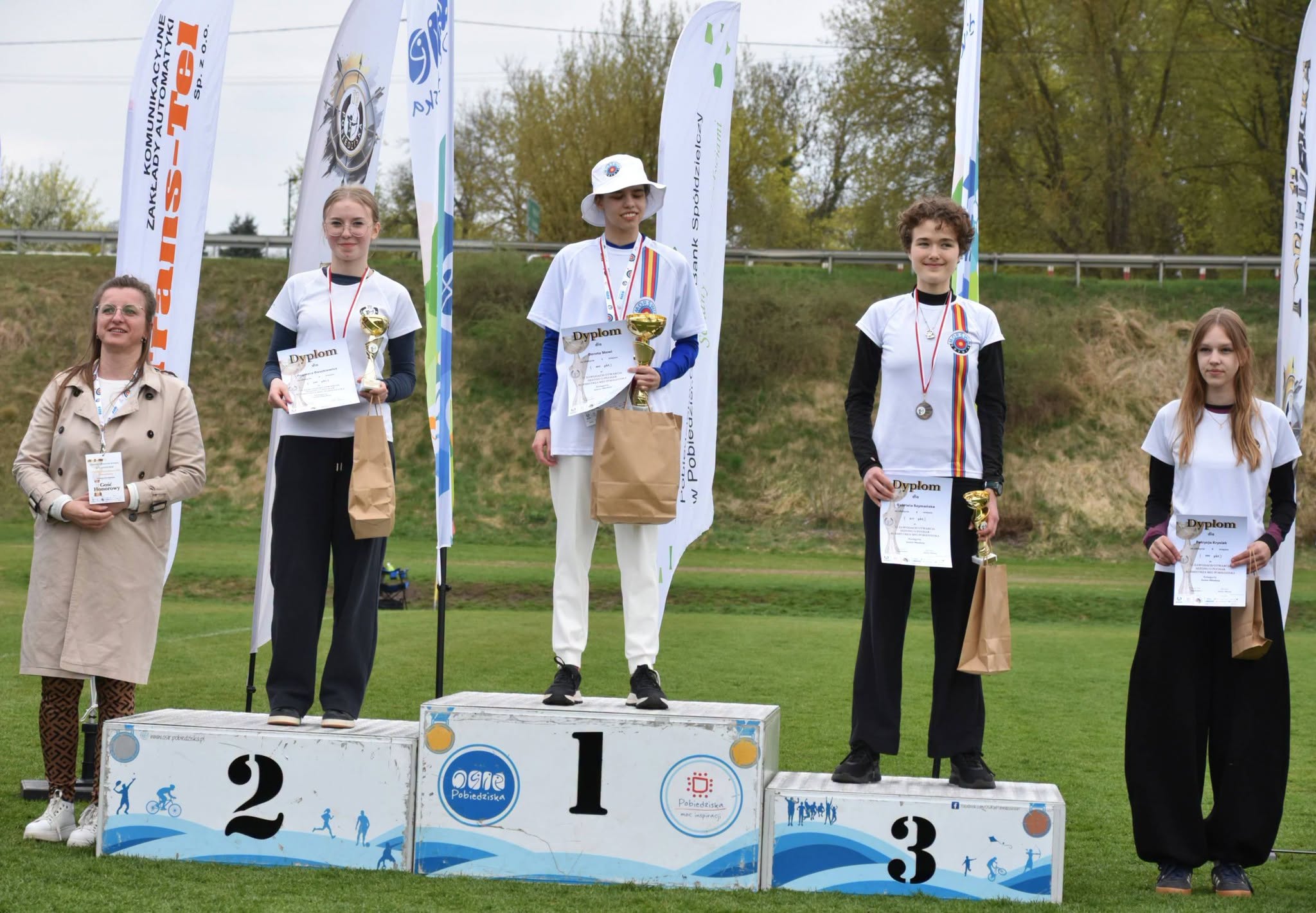 672685131_2305483900221236_4893497511055080144_n